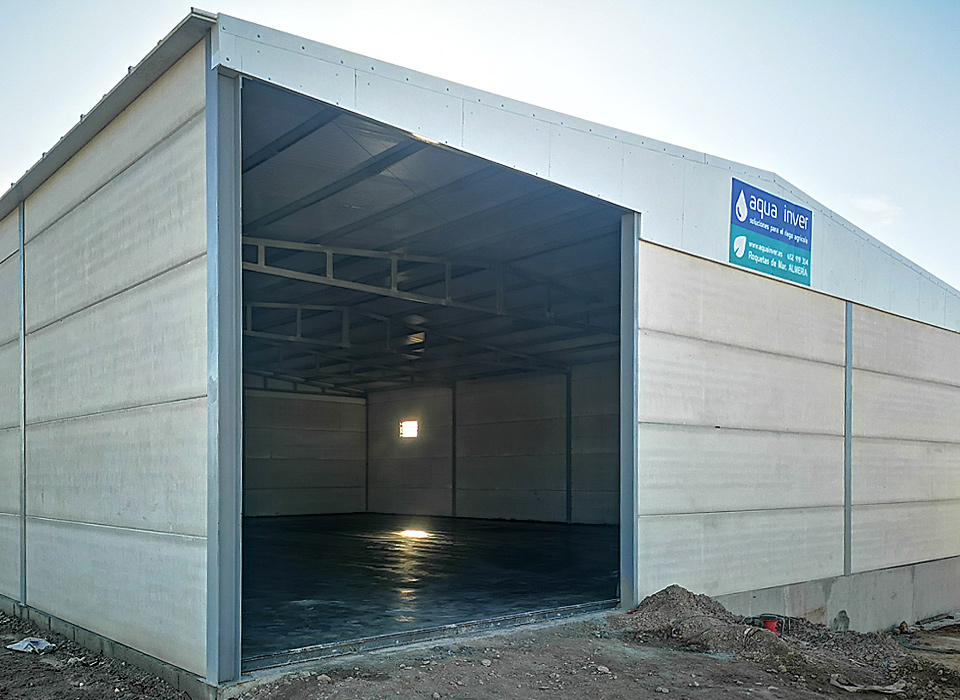 Galería Obra: Nave en Roquetas de Mar Foto 1